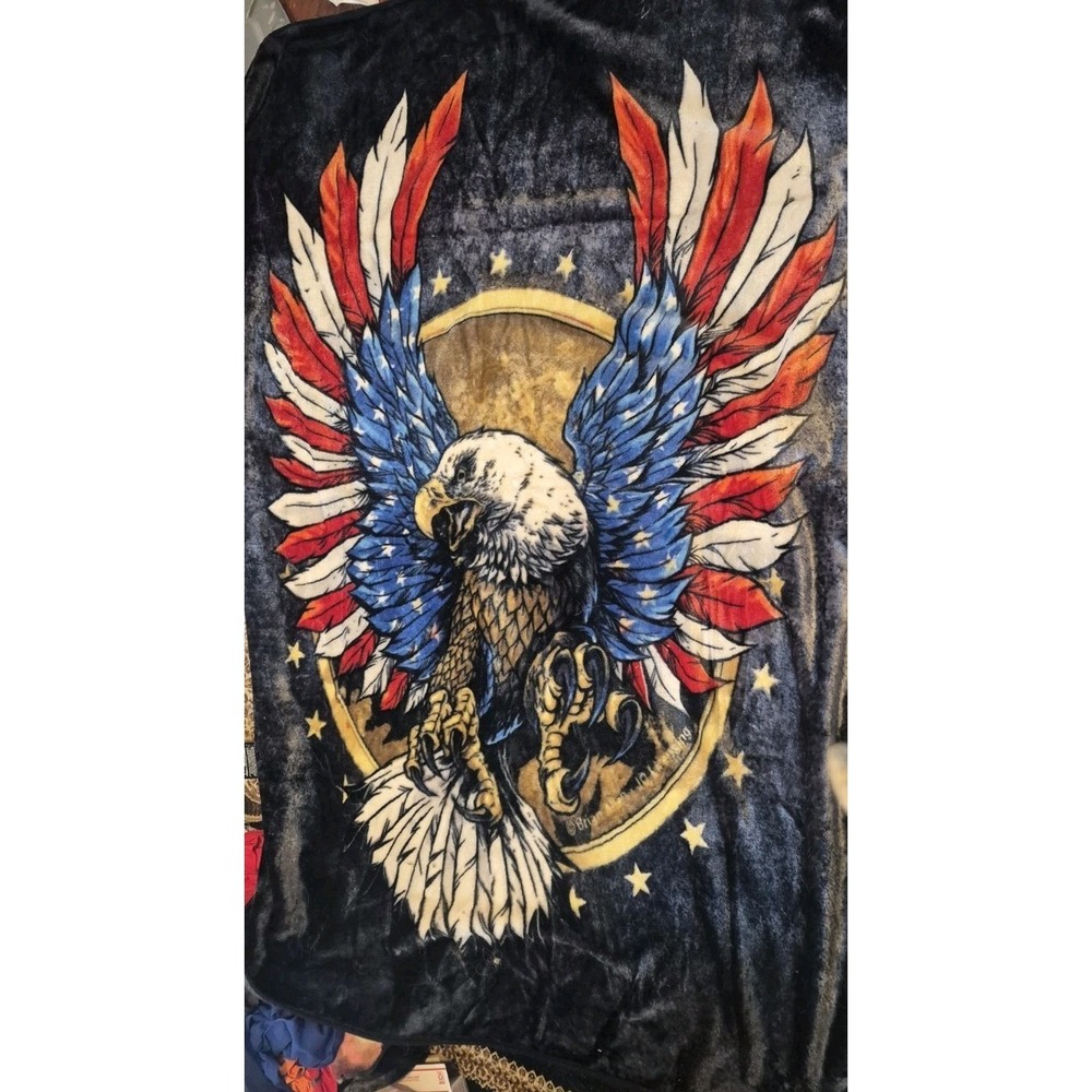 Regal Comfort JQ Licensing Eagle Blanket USA Flag Plush Faux Fur Throw Patriotic